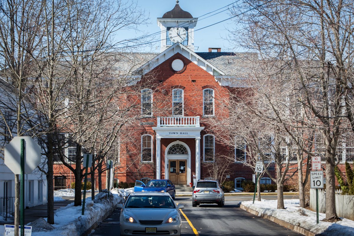 Cranbury Village, NJ - Cranbury, N.J.: One Town, Many Personalities - The New York Times